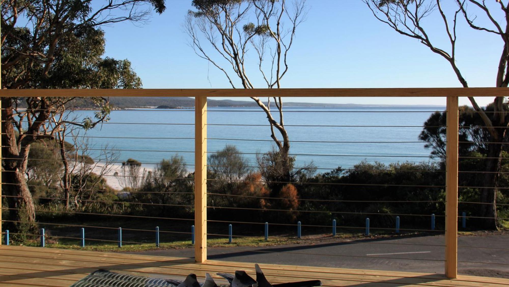 Kingfisher Cottage Beachfront At The Binalong Bay Kültér fotó
